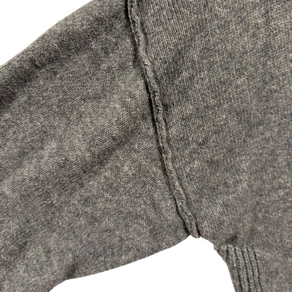 Auden Gray Sweater Size L - Picture 3 of 9
